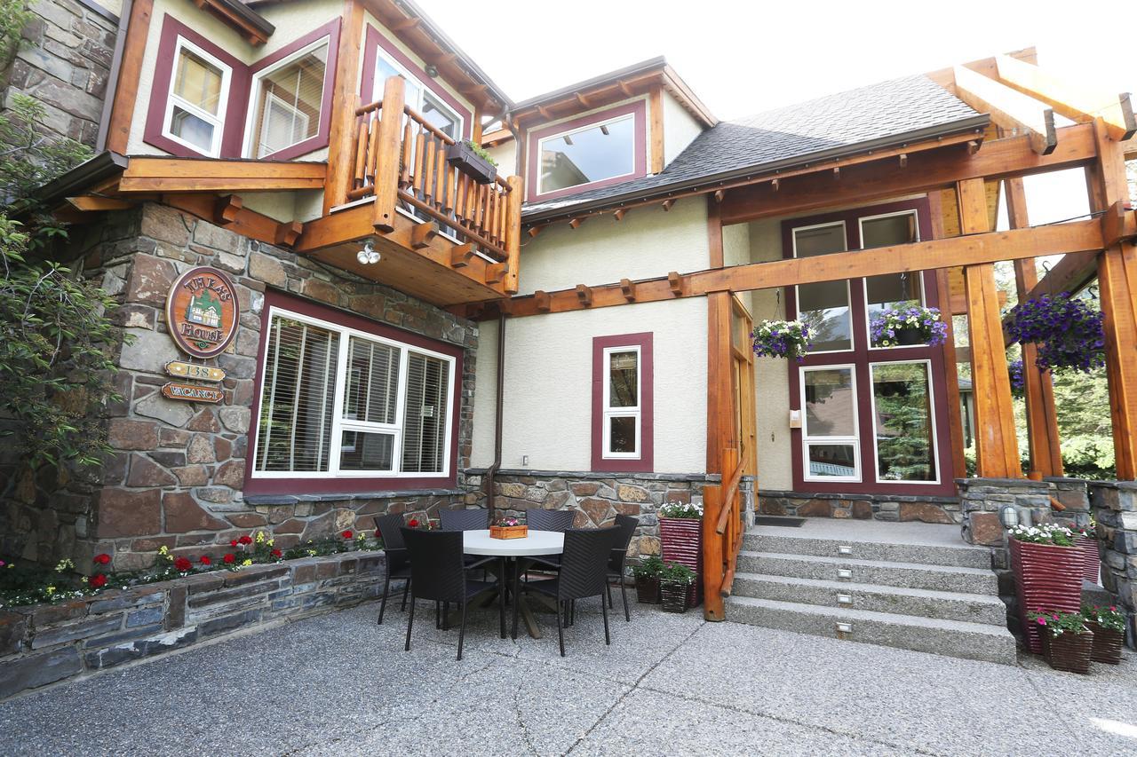 Beaujolais Boutique B&B At Thea'S House Banff Dış mekan fotoğraf